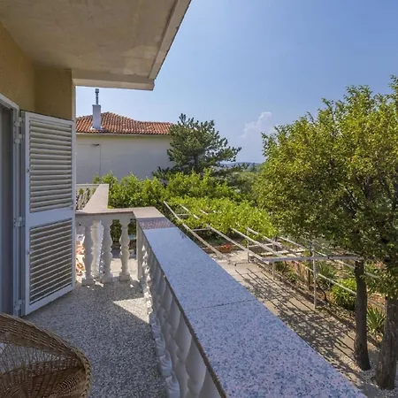 Апартаменты Fuer 8 Personen Ca 89 Qm In Jadranovo, Kvarner Bucht Crikvenica Und Umgebung